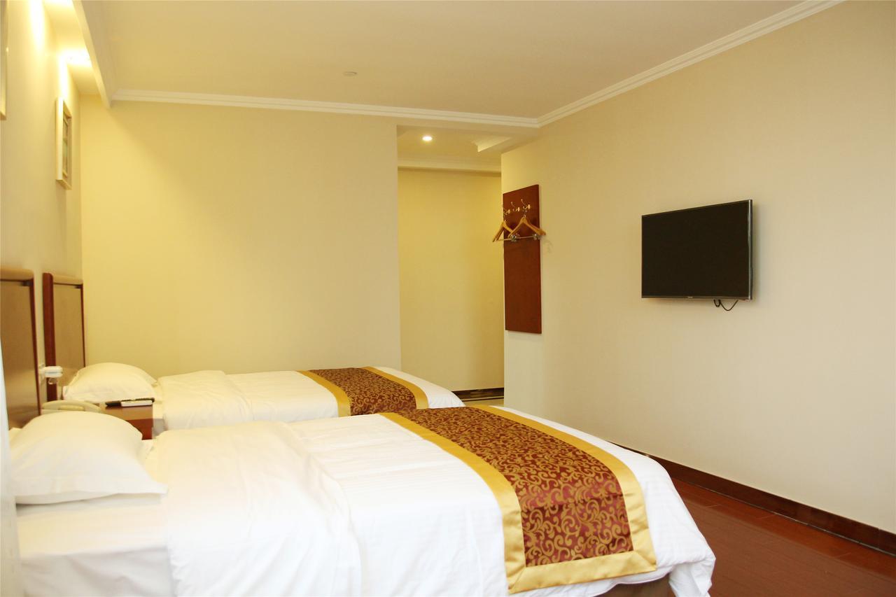 Greentree Inn Tianjin Dongli Development Zone Huamingzhen Airport Express Hotel Exterior photo