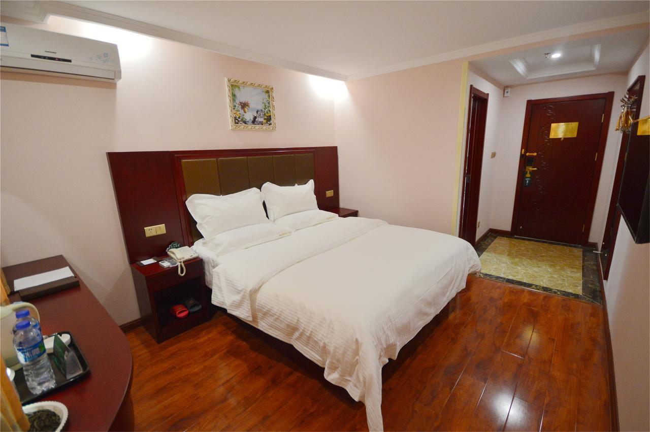 Greentree Inn Tianjin Dongli Development Zone Huamingzhen Airport Express Hotel Exterior photo