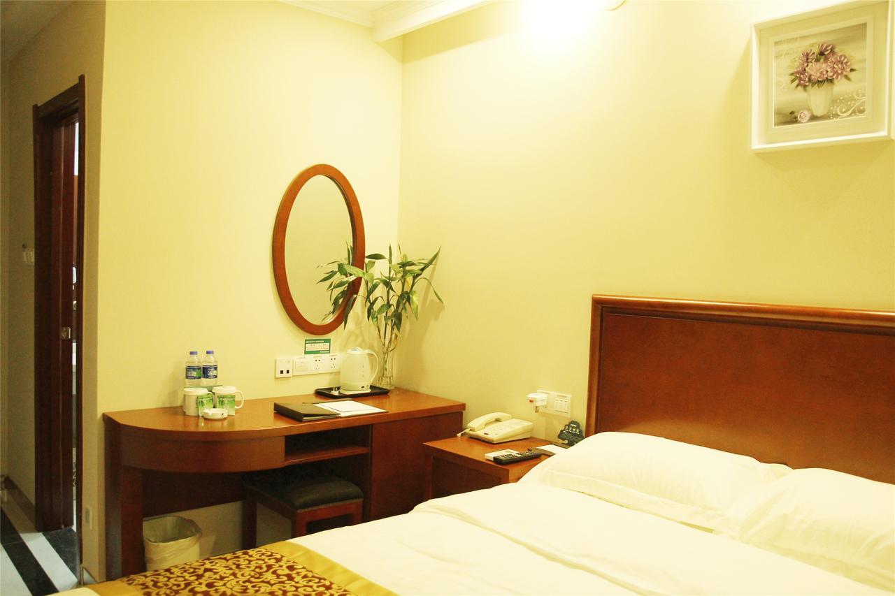 Greentree Inn Tianjin Dongli Development Zone Huamingzhen Airport Express Hotel Exterior photo